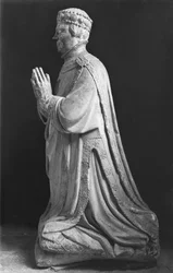 Figura inginocchiata in preghiera di Duc Jean de Berry (1340-1416) Conte di Poitiers, 15°-18° secolo