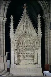 Tomba di Dagoberto I (605-39) Re dei Franchi, restaurata da Adolphe Victore Geoffrey-Dechaume (1816-92) nel 1862, c.1263