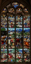 Vetrata w124 raffigurante Abramo e Melchisedec; san Giacomo in battaglia contro i mori in Spagna; scene della vita di san Giacomo