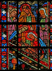Finestra w201 raffigurante il Funerale della Vergine Maria - gli Apostoli si radunano per partecipare