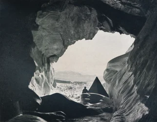 Campo nella Grotta Sotto Penelope Point, 1912, 1913