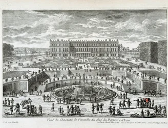 Vista del Castello di Versailles dal lato del bacino d
