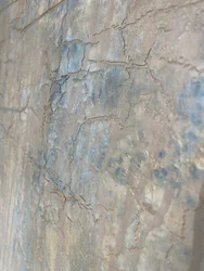 Struttura terrosa screpolata