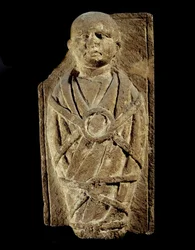 Arte Gallo-Romana: ex-voto che rappresenta un bambino fasciato