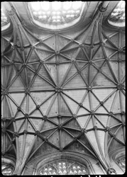 York Minster, Minster Yard, York, 1942