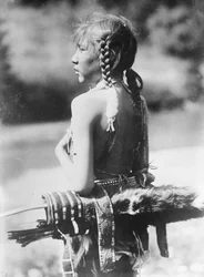 Stella solitaria, c.1900