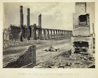 Rovine del deposito ferroviario Charleston, S.C., 1865