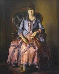 Emma in un Vestito Viola