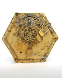 Un orologio da tavolo