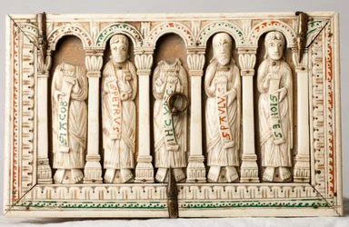 Tesoro della cattedrale (Trésor de la Cathédrale). Cofanetto reliquiario. Colonia, Germania. Ca 1150.