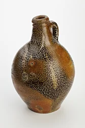 Bottiglia di Colonia decorata con un volto grottesco, c.1600-50