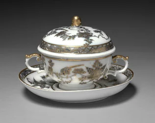 Ciotola e piatto coperti, produttore Meissen Porcelain Factory, Germania, 1730-1740