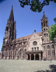 Veduta del duomo da sud-est