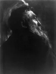 Ritratto fotografico dello scultore francese Auguste Rodin