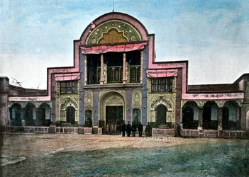 Porta del palazzo dello Shah, Teheran, c1890