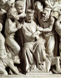 Dettaglio dei rilievi della Cattedra realizzata da Giovanni Pisano: Gesù deriso (dettaglio)