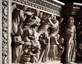 (dettaglio) dei rilievi del Pulpito di Marmo, annunciazione, visitazione e nascita di San Giovanni Battista