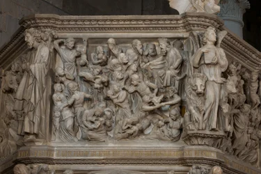 Il massacro degli innocenti, sul pulpito nella Chiesa di Sant