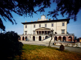 Villa Medici: Vista di Villa Ambra a Poggio a Caiano