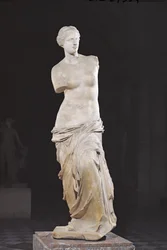 Afrodite, la «Venere di Milo», periodo ellenistico, ca. 130-100 a.C.