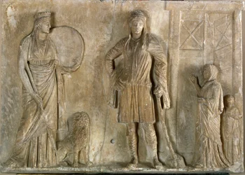 Arte greca: divinità frigie Cibele e Attis, suo figlio e amante. Rilievo in marmo del II secolo a.C. Museo Archeologico, Venezia