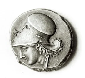 Didracma di Eracle: dritto raffigurante Atena