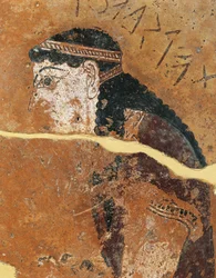 Metope di terracotta dipinta che ritrae Filomela, figlia del re ateniese Pandione, dal Tempio di Apollo, Thermos, Grecia