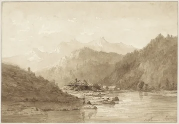 Paesaggio montano con un lago