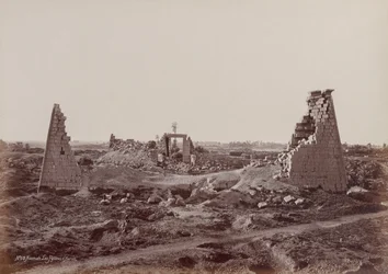 Karnak, i piloni di Horus