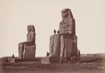 Tebe, Colossi di Memnon (Tebe, Colossi di Memnon), anni 