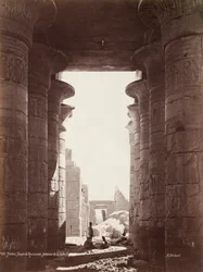 Tebe, Tempio del Ramesseum, Interno della Sala Ipostila