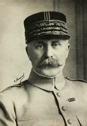 Ritratto del Marechal Petain (foto)
