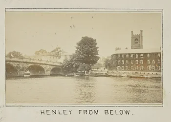 Henley dal basso