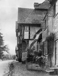 Vecchia casa a Chiddingstone, Kent, 1924-1926