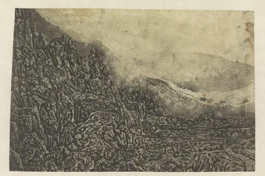 Paesaggio roccioso con strada e fiume