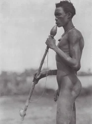 Africa: Dinka nuerizzati sul Bahr el Zeraf