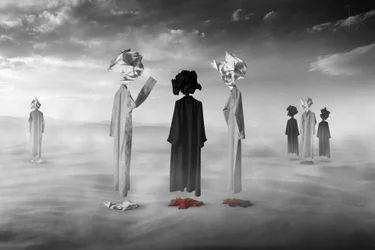 Figure surreali del deserto