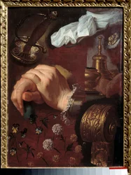 Studio di mani incrociate, tessuti, fiori, campana, spada