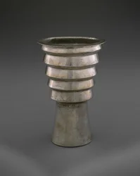 Becher a gradini (aquilla), Orizzonte Tardo, 1470-1532
