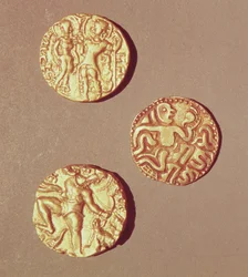 Dinar di Kumargupta I (425-454) Chandragupta I (320-335) e Sri Rajray (oro)