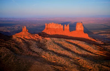 Vista aerea delle formazioni rocciose nella Monument Valley, Utah
