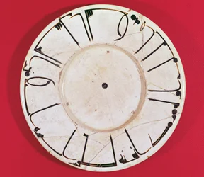 Piatto decorato con un