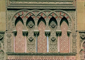 Porta di Al Hakam II, dettaglio dalla facciata ovest