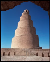 Veduta della Grande Moschea e del suo minareto, la Torre Malwiya, 847-852