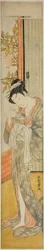 Giovane donna che nutre un topo