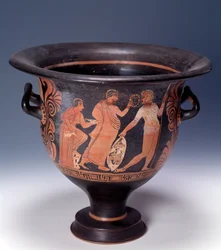 Cratere da Cuma che rappresenta una scena di offerta (terracotta, 320-310 a.C.)