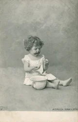 Bambino che gioca con le bolle (foto b/n)
