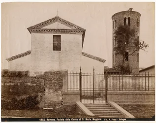 Chiesa di Santa Maria Maggiore, Ravenna, Emilia-Romagna, Italia, fotografia di Pietro Poppi, Bologna, ca 1900