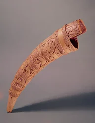 Un olifante, dal Tesoro di San Sernin, Officina di Salerno