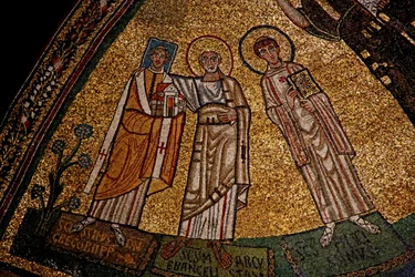 Abside con santi e Papa Gregorio IV (mosaico)